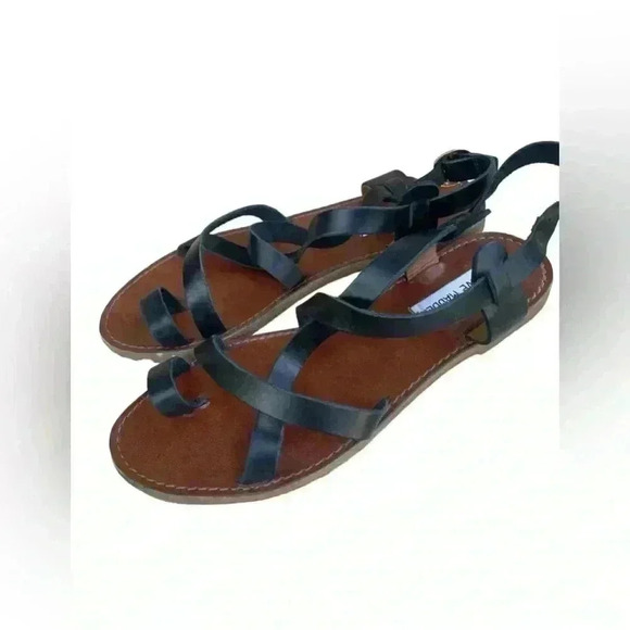 Steve Madden women’s Agathist black/ brown Sandals sz 7 great used condition - Picture 3 of 4
